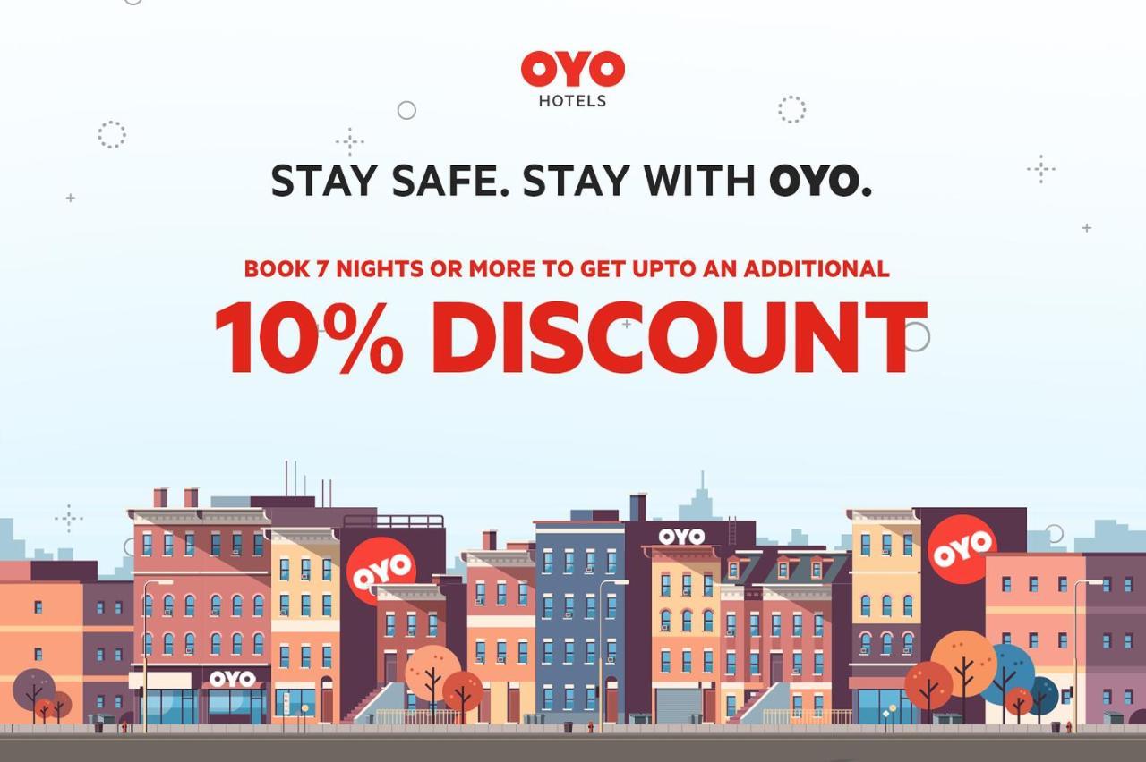 Oyo Townhouse Houston Airport North Hotel Exterior foto