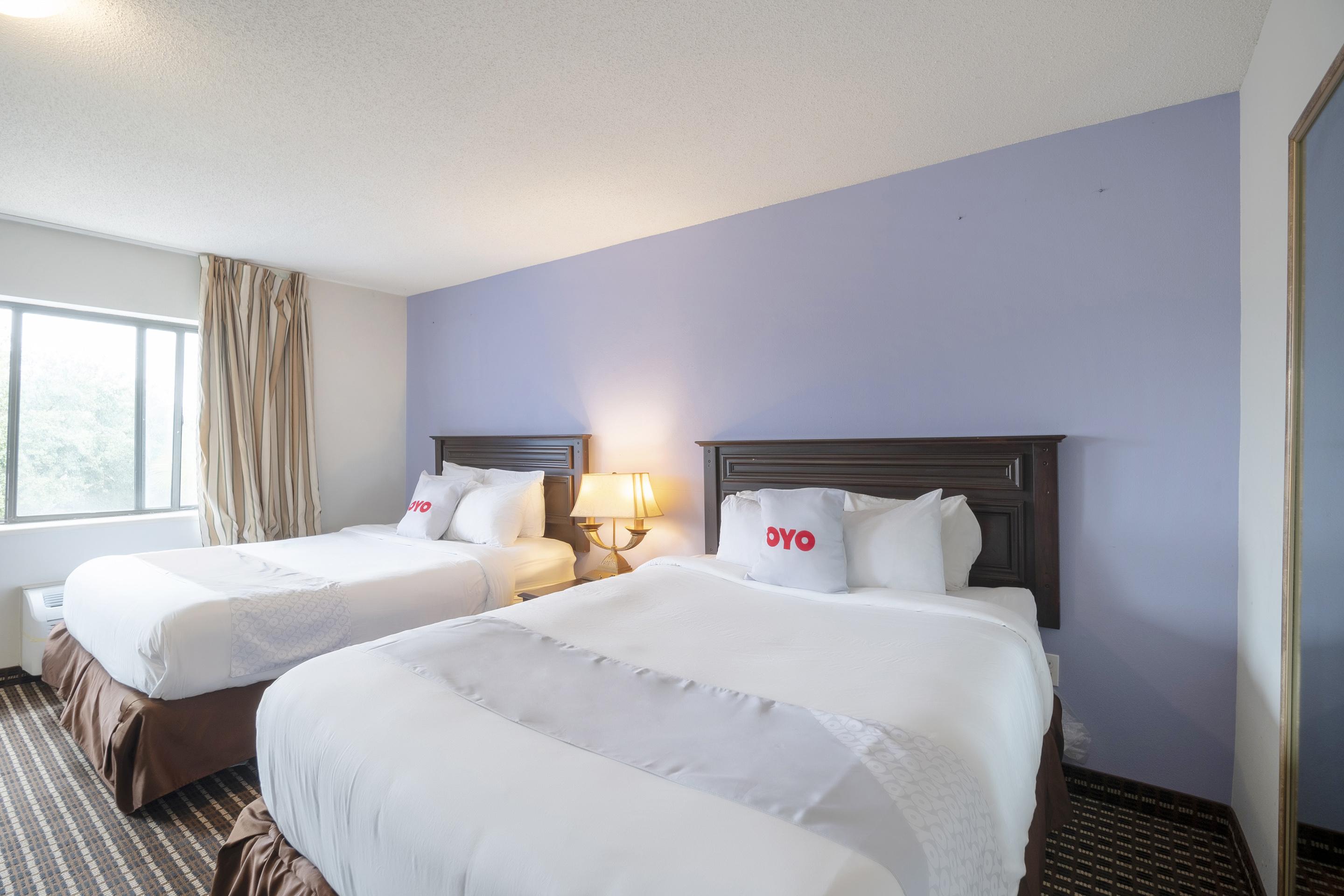 Oyo Townhouse Houston Airport North Hotel Exterior foto