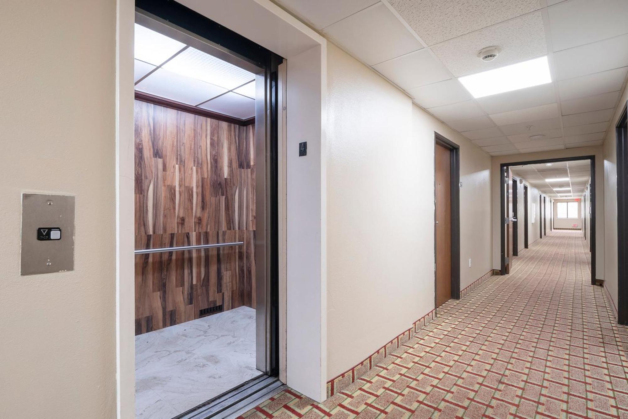 Oyo Townhouse Houston Airport North Hotel Exterior foto